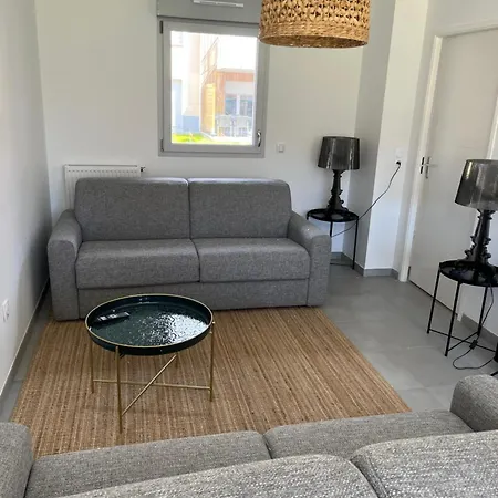 Maison De M10 A 5 Minutes A Pieds De La Plage, 80m2 Avec Jardin, * Le Crotoy